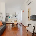 公寓 Guesthost - Comfy Terrazza Farini In Derganino 米兰